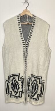 VENARIO Women's Sweater Vest - Callie Southwestern Design - Size Large (NWOT)